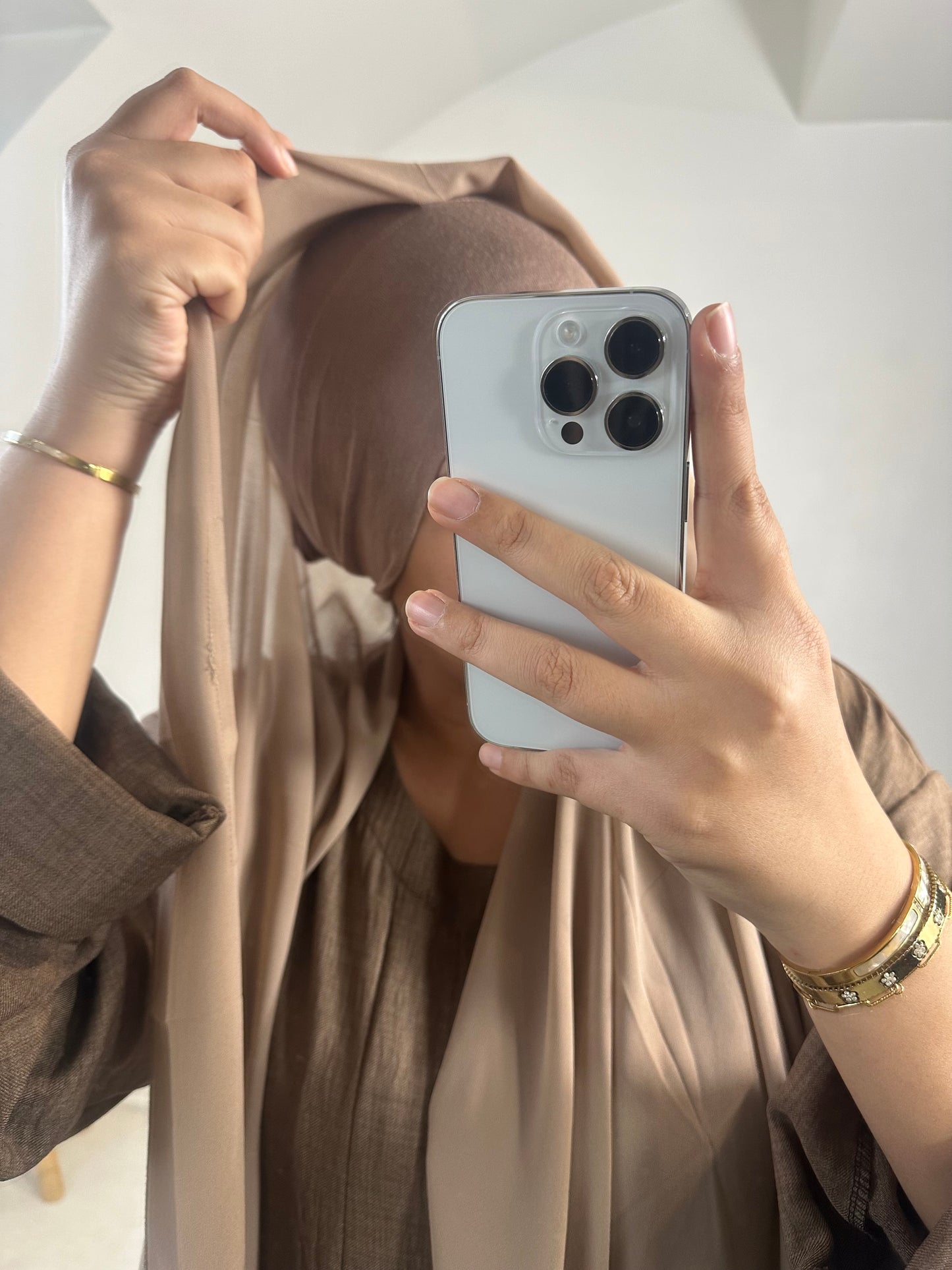 Hijab mousseline avec aimant intégré
