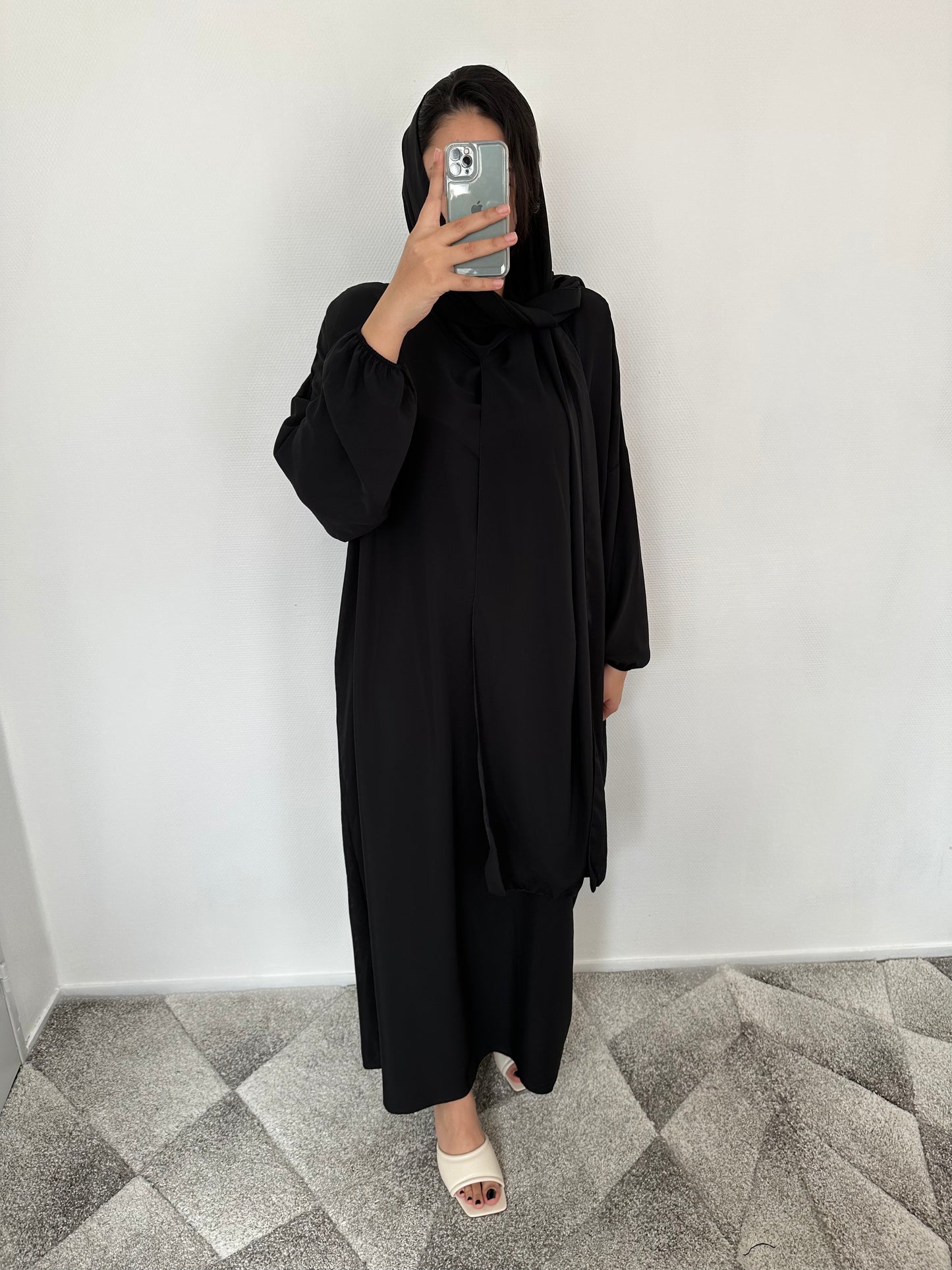 Abaya voile intégré Noura (soie de médine)